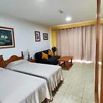 Apartamento Encantador Estudio Con Terraza Privada Y Espectaculares Vistas Al Mar En Costa Del Silencio, Cerca De Cristianos