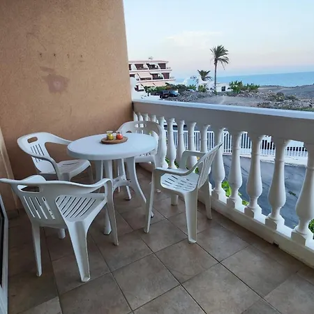 Encantador Estudio Con Terraza Privada Y Espectaculares Vistas Al Mar En Costa Del Silencio, Cerca De Cristianos Lejlighed