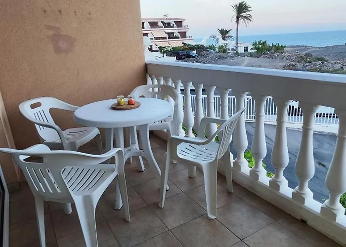 Encantador Estudio Con Terraza Privada Y Espectaculares Vistas Al Mar En Costa Del Silencio, Cerca De Cristianos アパート